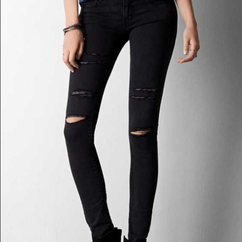 American Eagle Distressed Black Skinny Jeans